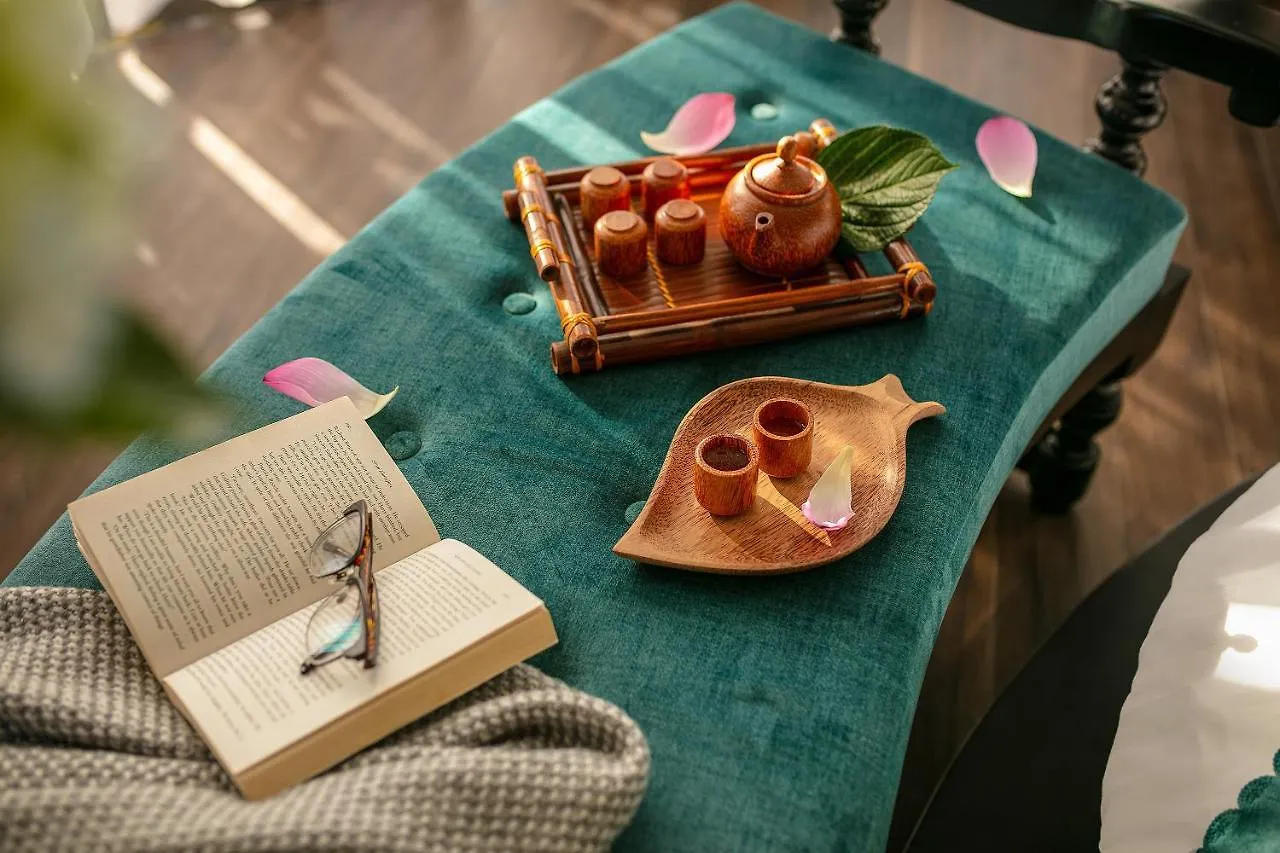 *****  Grand Sunrise Palace Hoi An- A Luxury Indochine Hotel & Spa 베트남