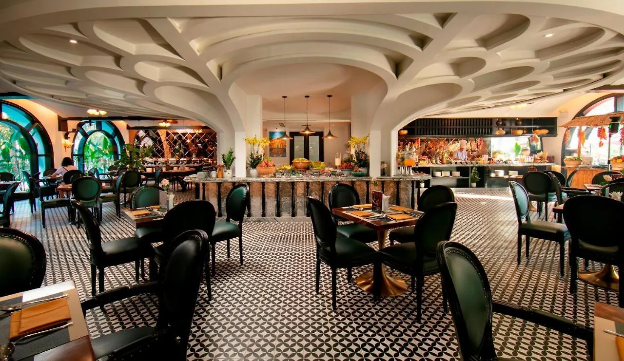 Grand Sunrise Palace Hoi An- A Luxury Indochine Hotel & Spa