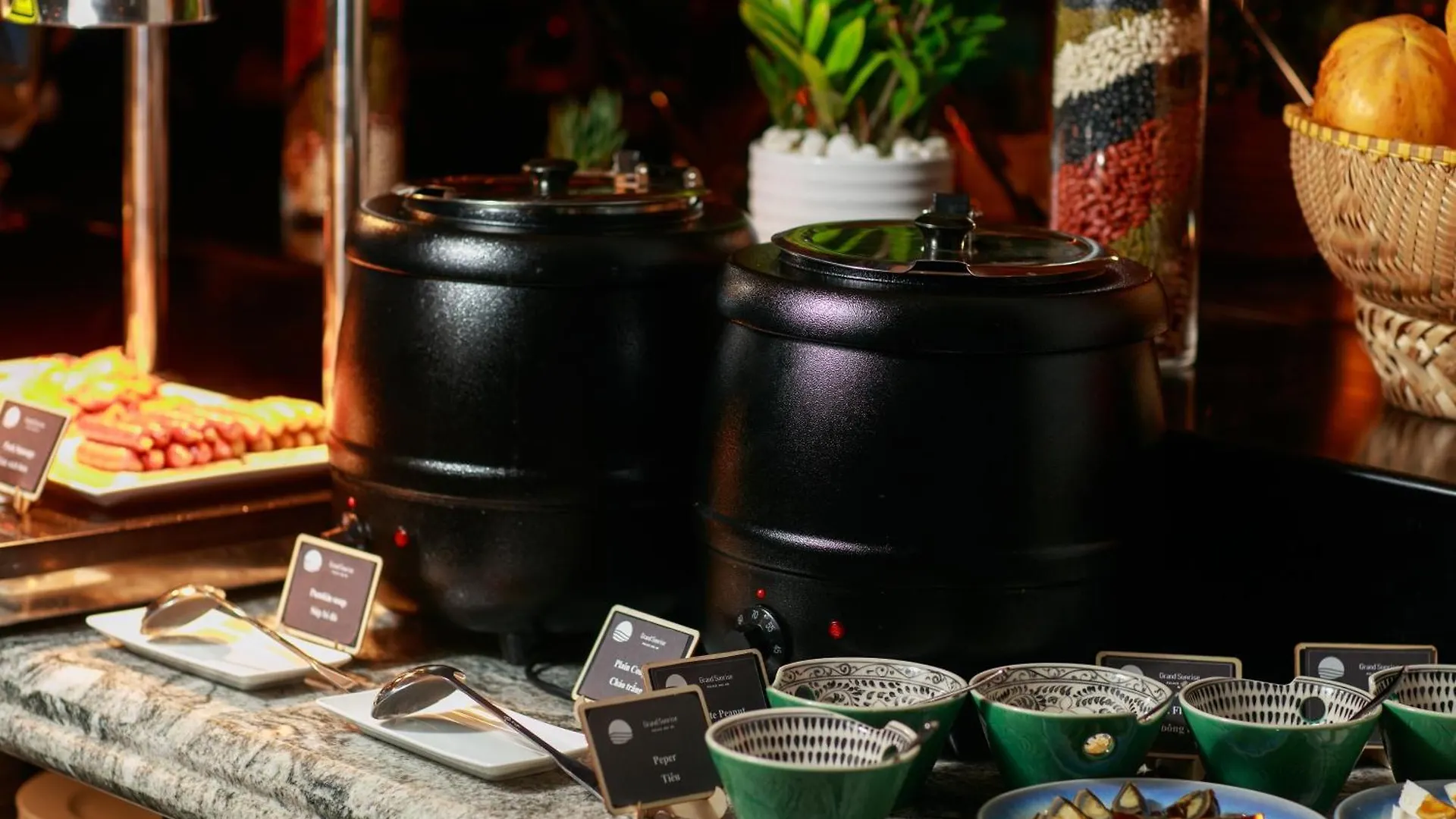 Grand Sunrise Palace Hoi An- A Luxury Indochine Hotel & Spa