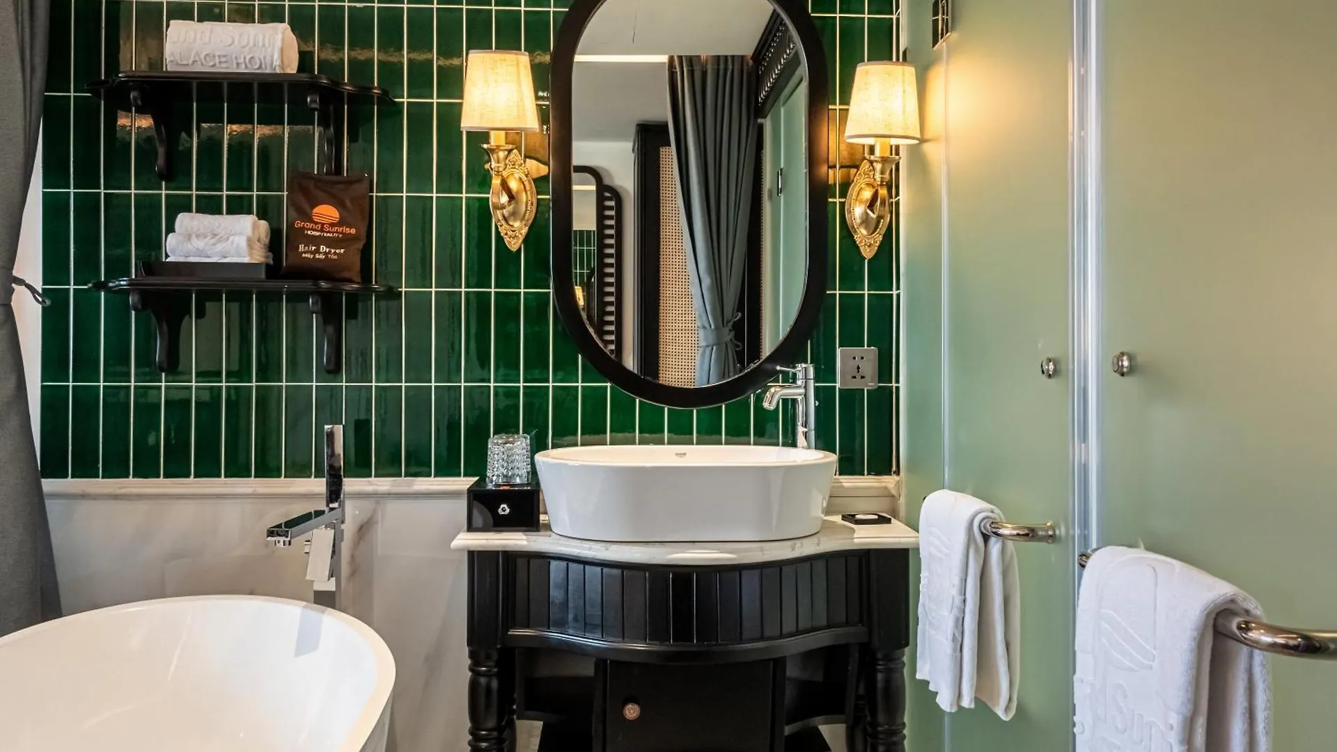 Grand Sunrise Palace Hoi An- A Luxury Indochine Hotel & Spa