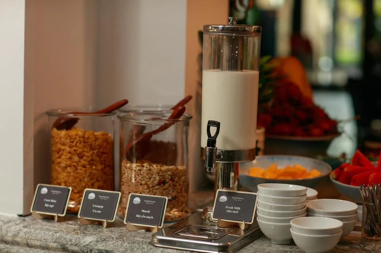 Grand Sunrise Palace Hoi An- A Luxury Indochine Hotel & Spa