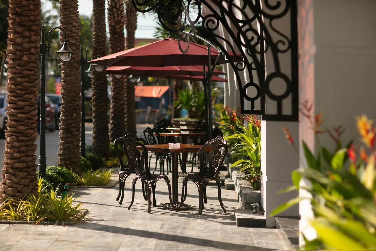 Grand Sunrise Palace Hoi An- A Luxury Indochine Hotel & Spa 5*,