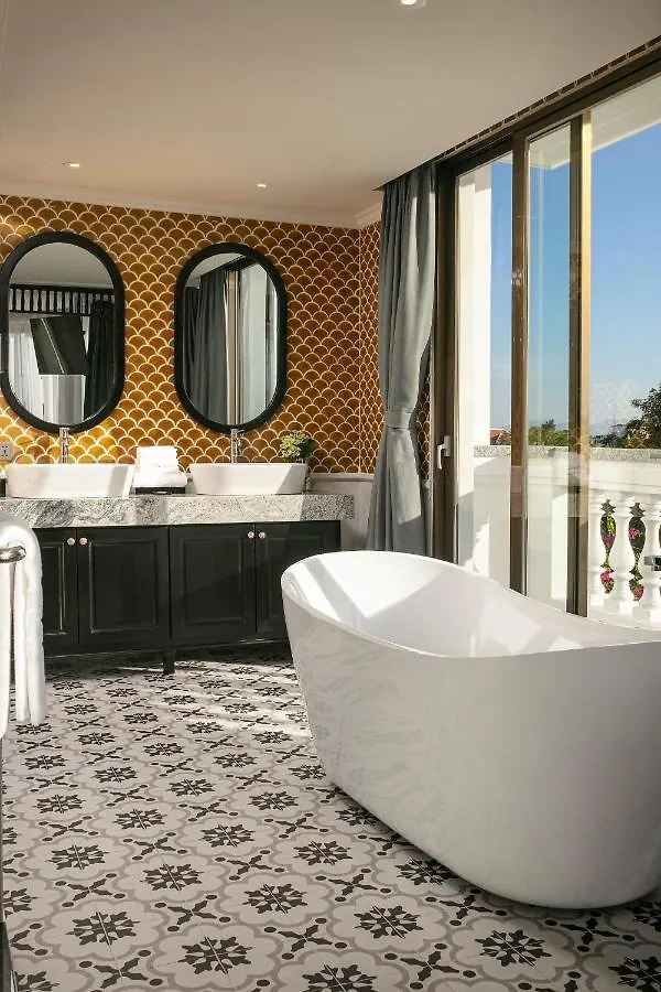 Grand Sunrise Palace Hoi An- A Luxury Indochine Hotel & Spa