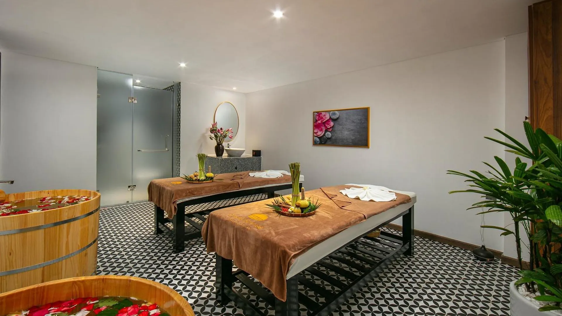 Grand Sunrise Palace Hoi An- A Luxury Indochine Hotel & Spa