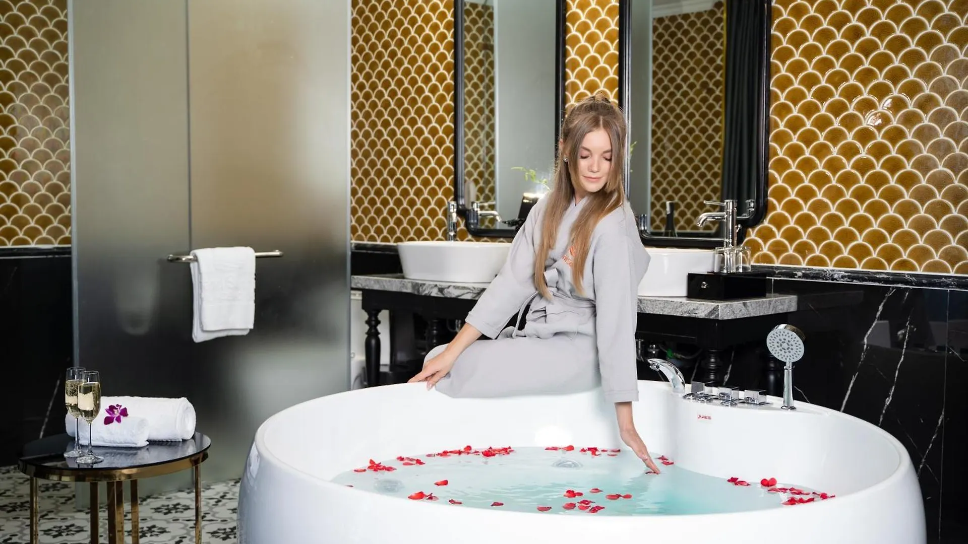 *****  Grand Sunrise Palace Hoi An- A Luxury Indochine Hotel & Spa Vietnam